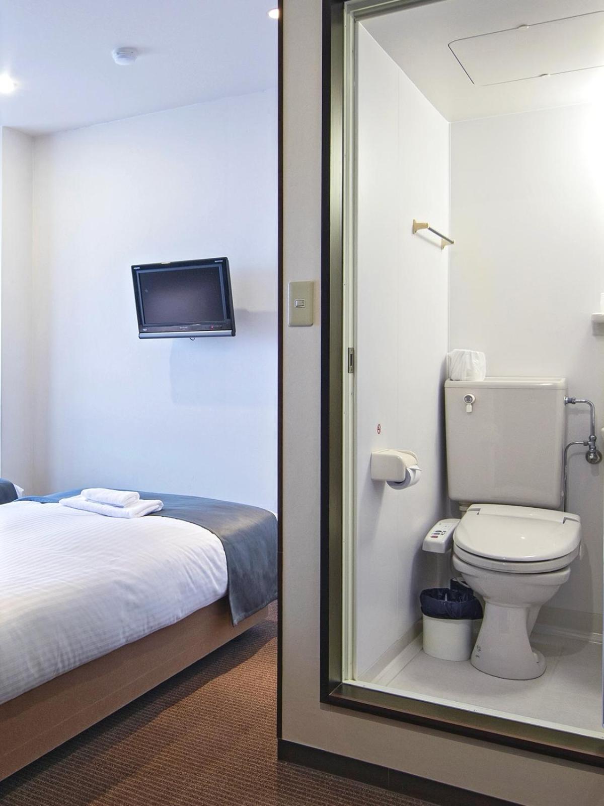 Wonz Hotel Self-Check-In Осака Экстерьер фото